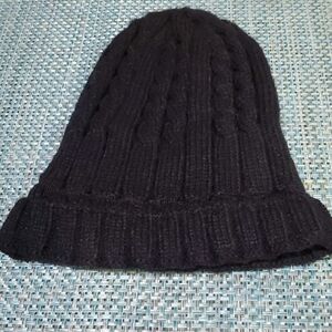 Black Cable Knit Beanie